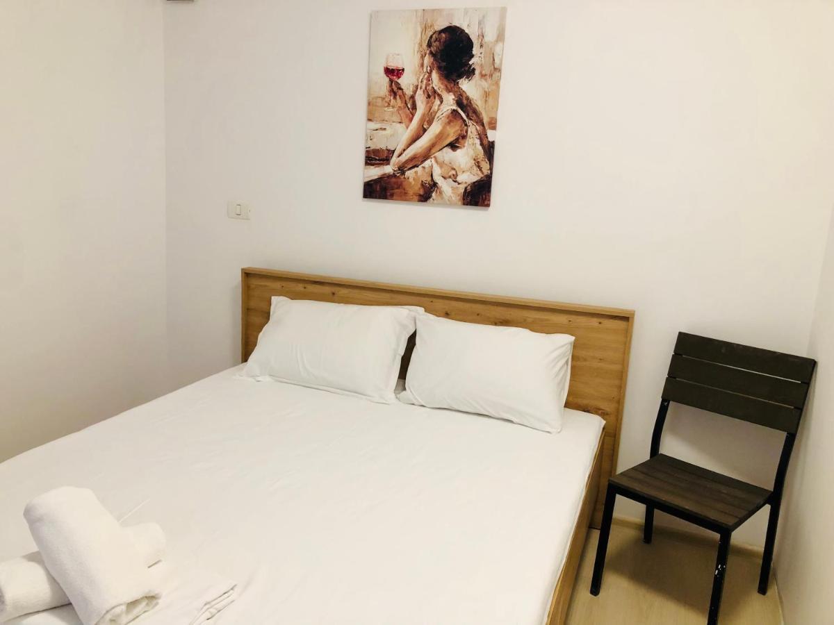 Ultra-Central Modern And Big Apartments In Union Square U41-U44 Timişoara Exterior foto